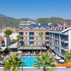 Otel Club Viva
